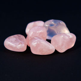 Quartz rose (pierres roulées) magnétisée à votre nom pour l'amour. Moyen modèle-0